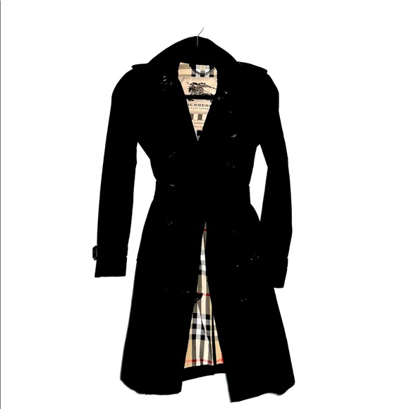 Burberry The Mid-length Kensington Heritage Trench Coat